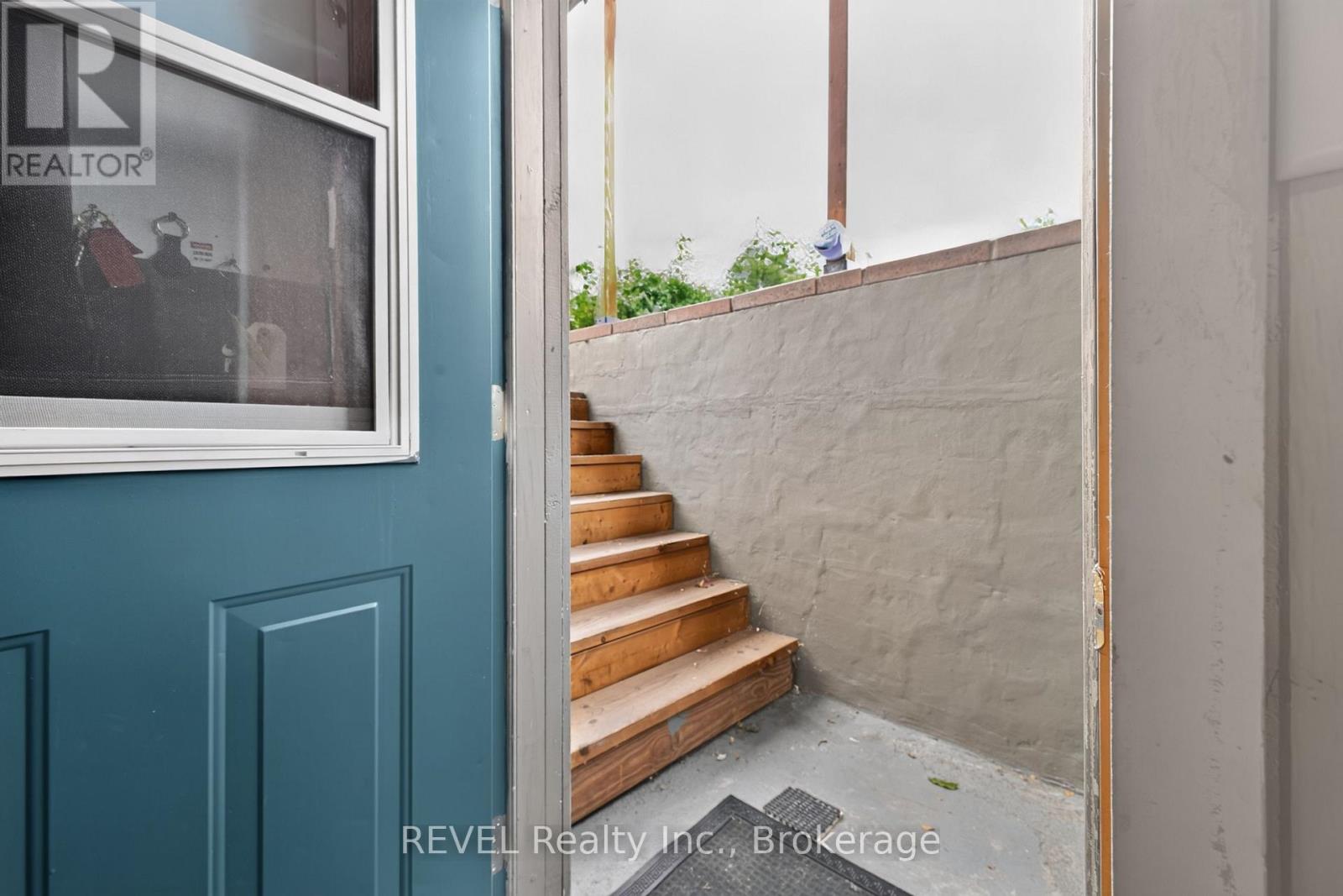 316 LEASK AVENUE - 26