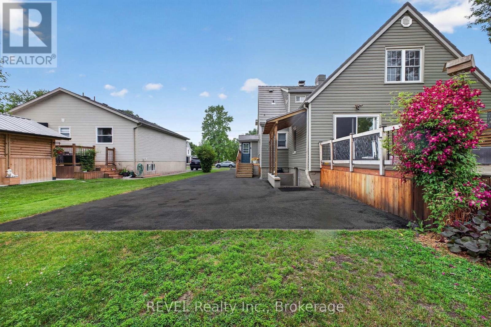 316 LEASK AVENUE - 30
