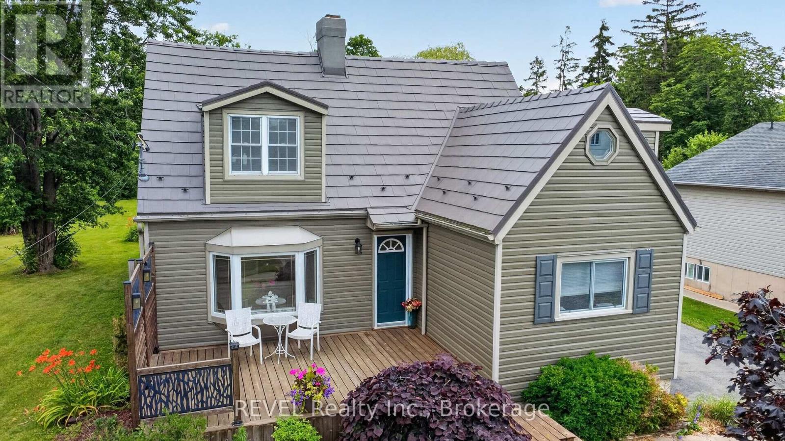 316 LEASK AVENUE - 4