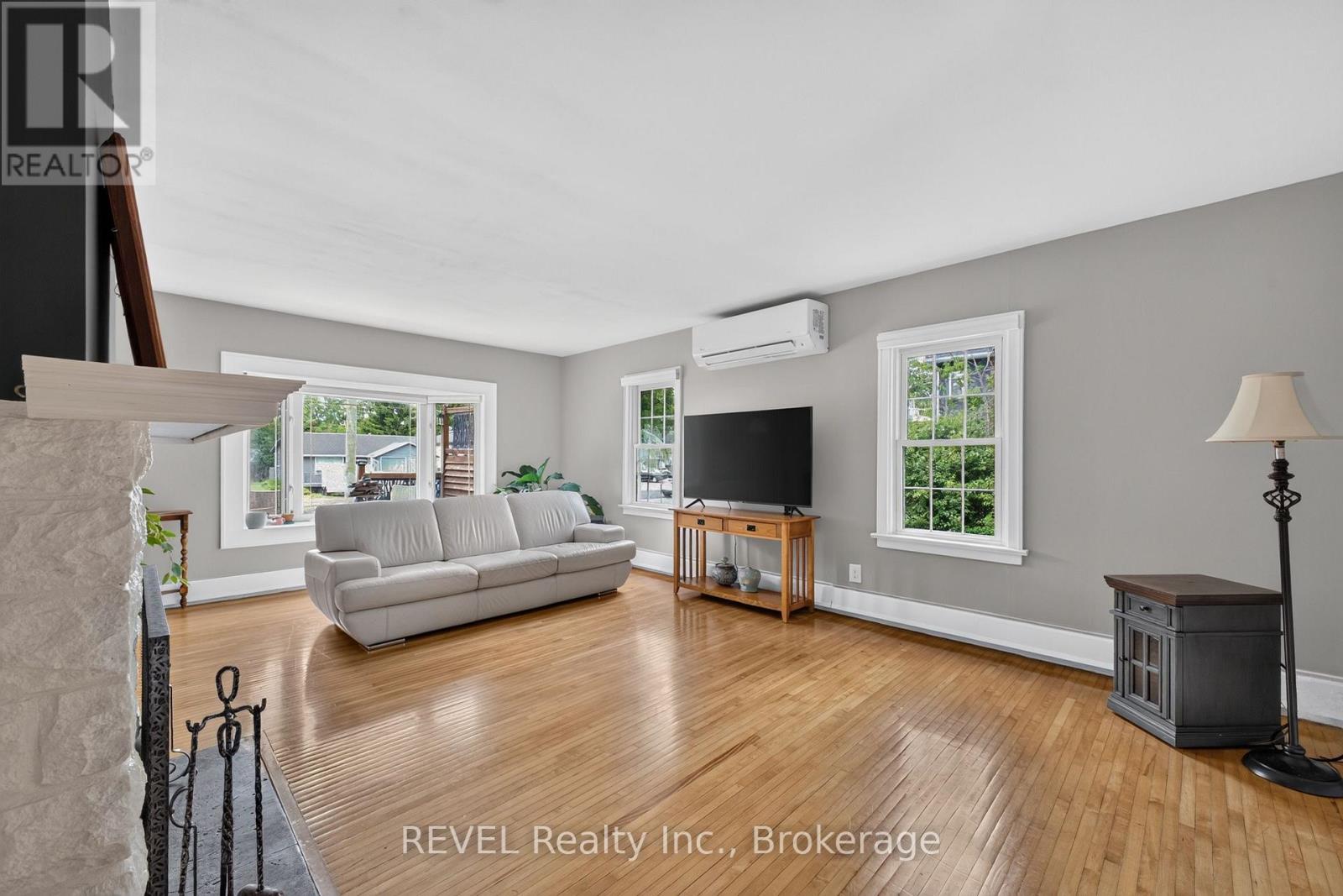 316 LEASK AVENUE - 7