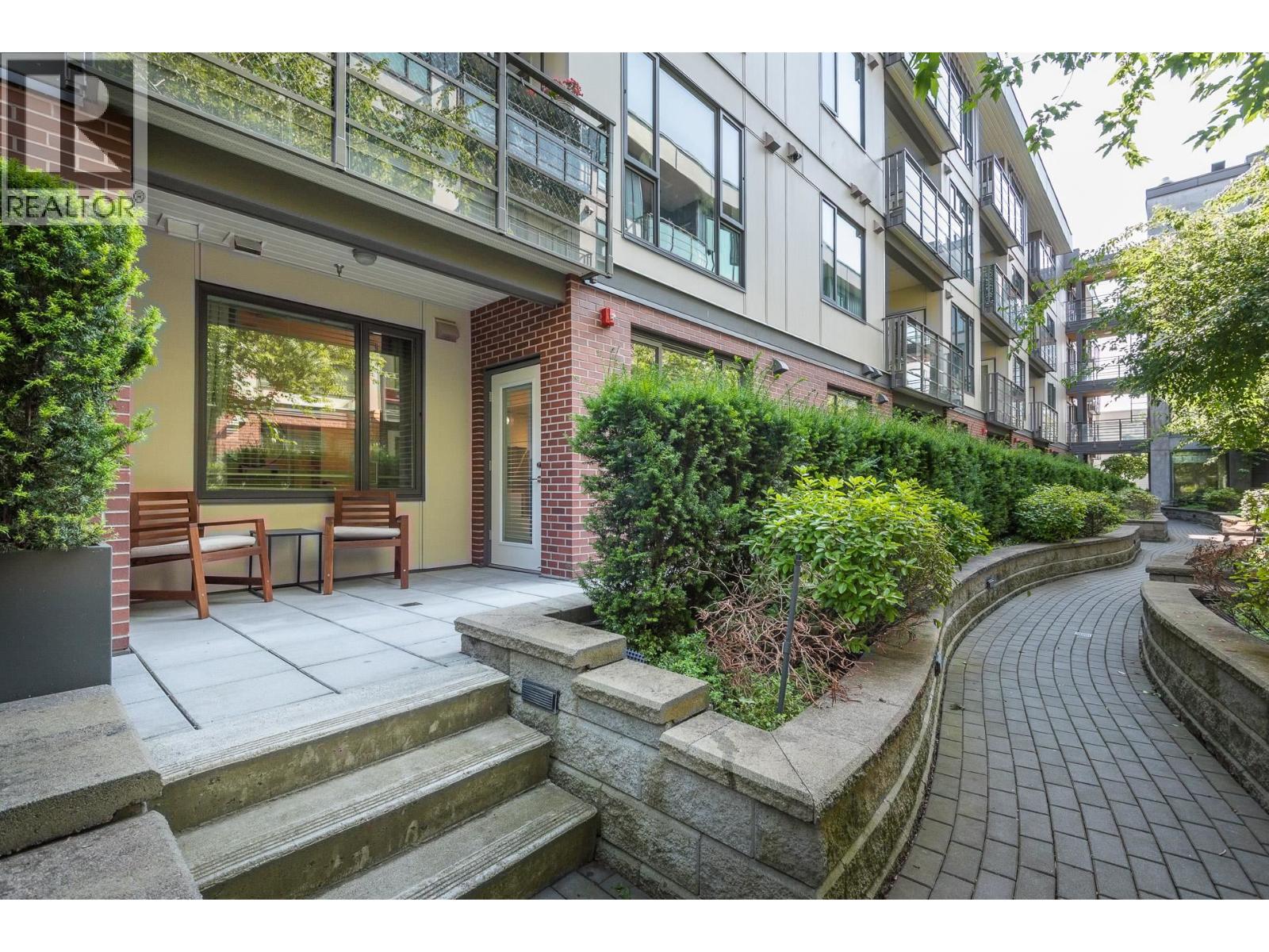 123 5355 LANE STREET, Burnaby