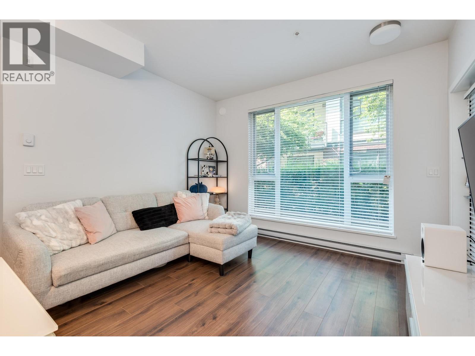 123 5355 LANE STREET, Burnaby
