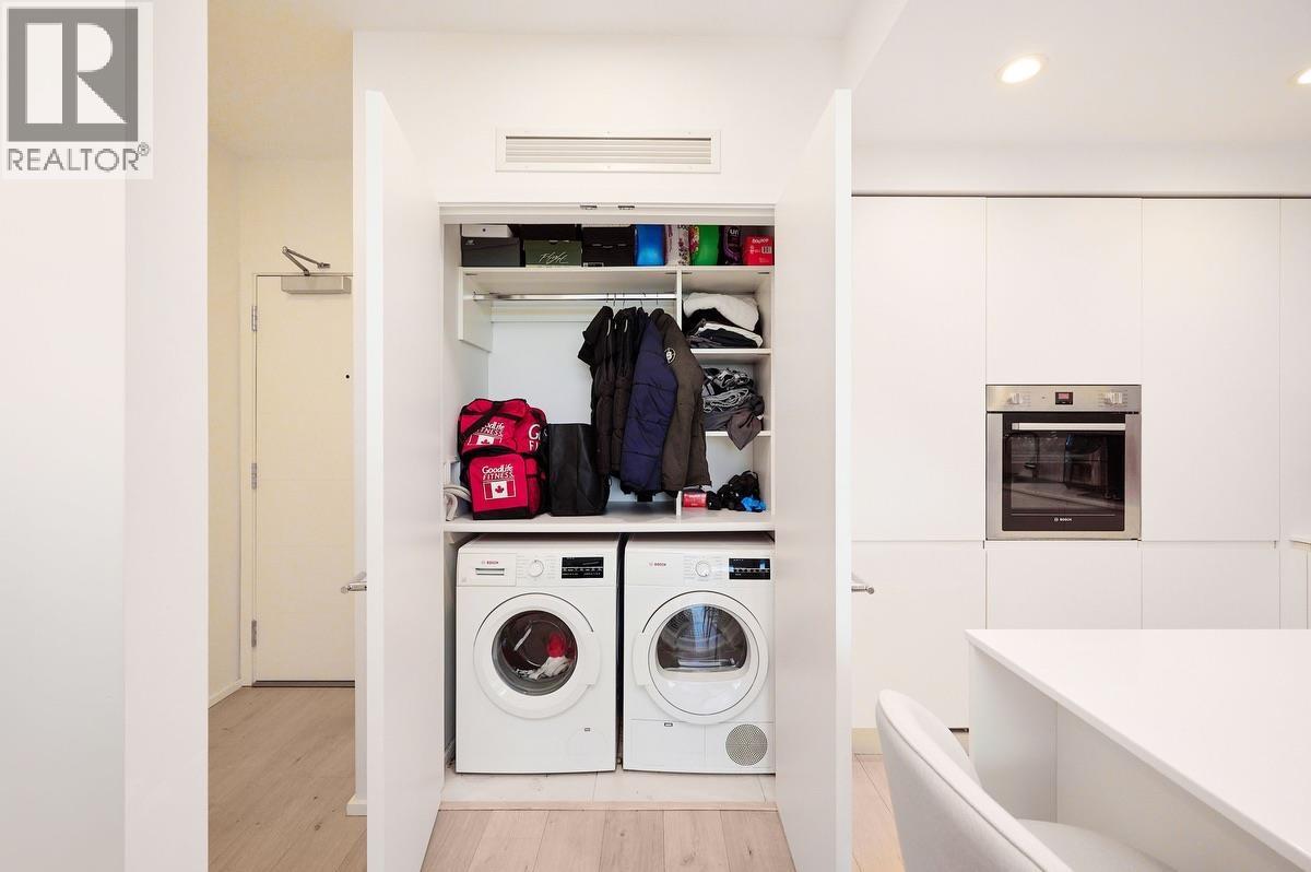 3302 3833 EVERGREEN PLACE, Burnaby