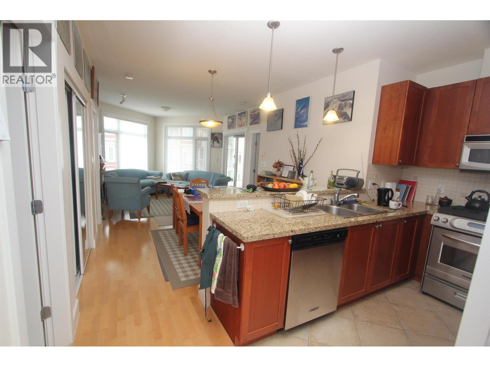 #311-4211 BAYVIEW Street, Richmond