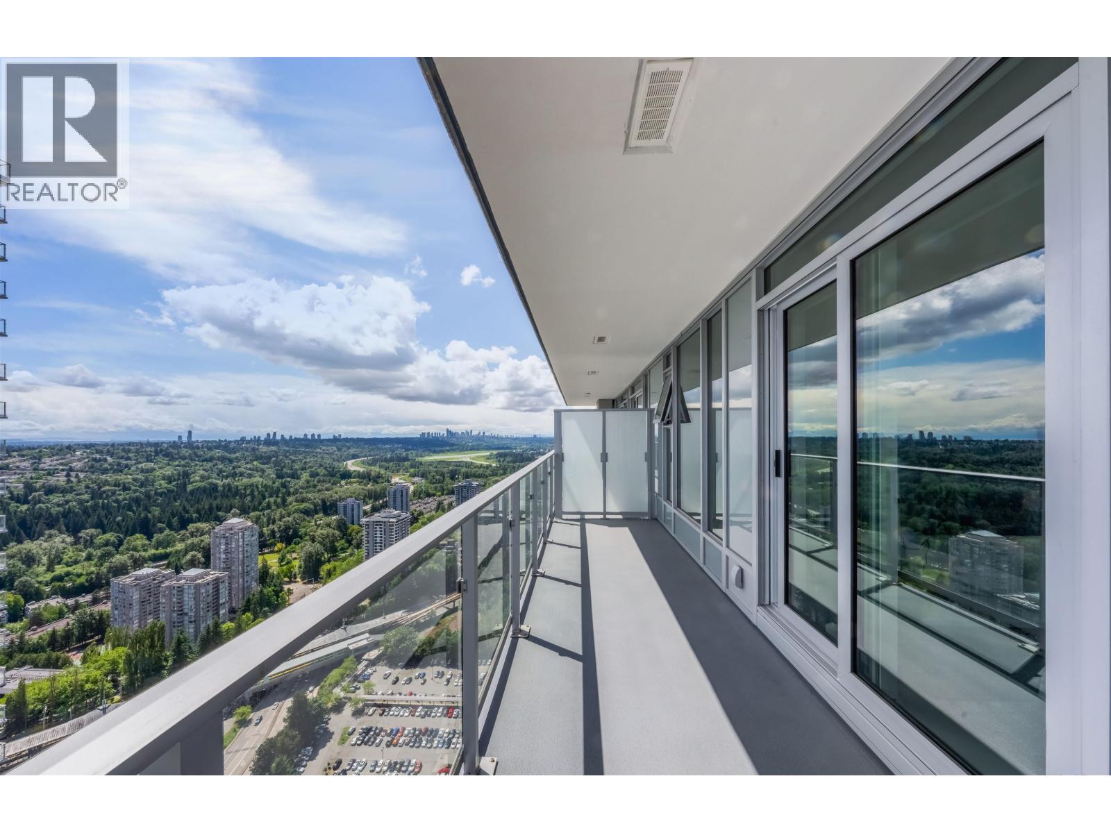4006 3809 EVERGREEN PLACE, Burnaby