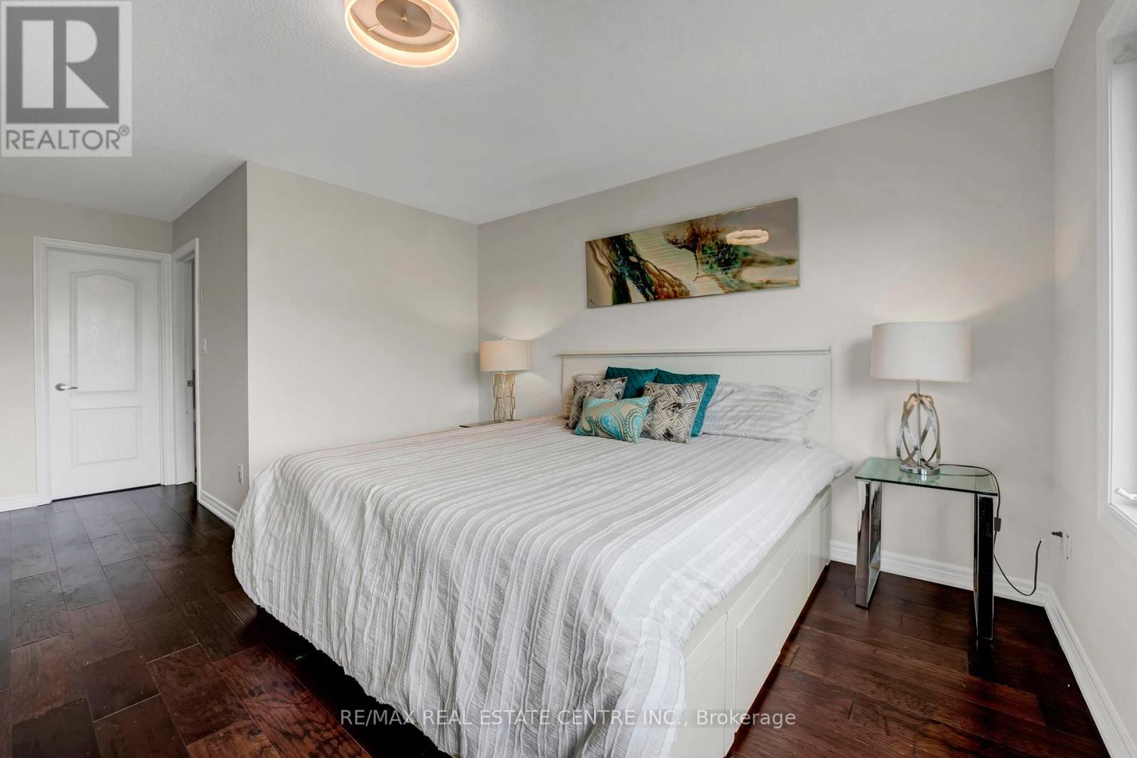 25 SHEDIAC ROAD - Image 34
