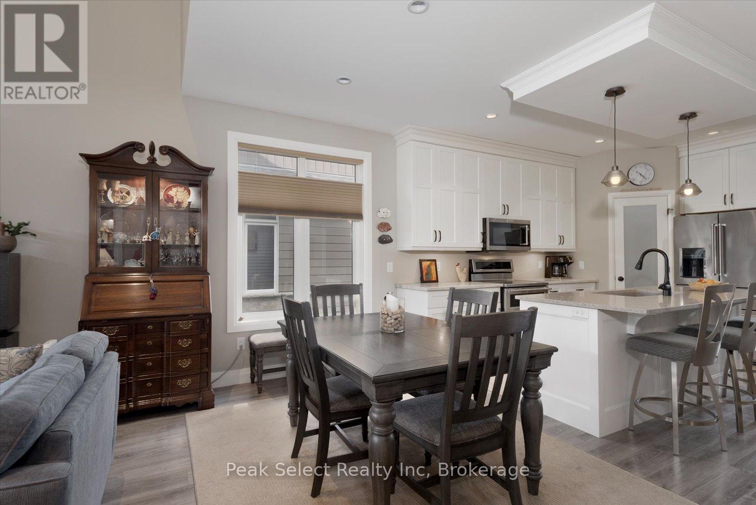 212 ST. MARIA STREET - 14