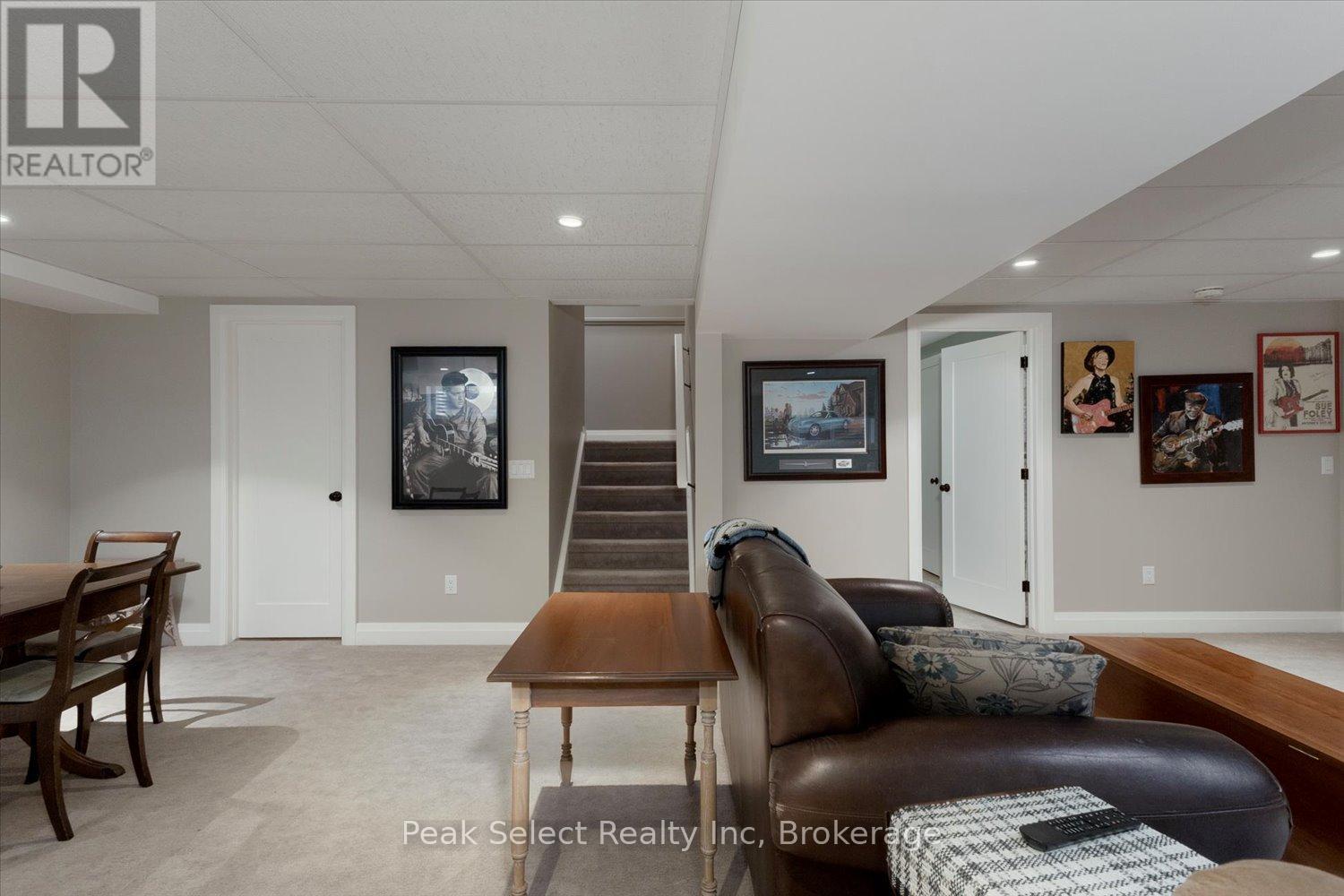 212 ST. MARIA STREET - 24