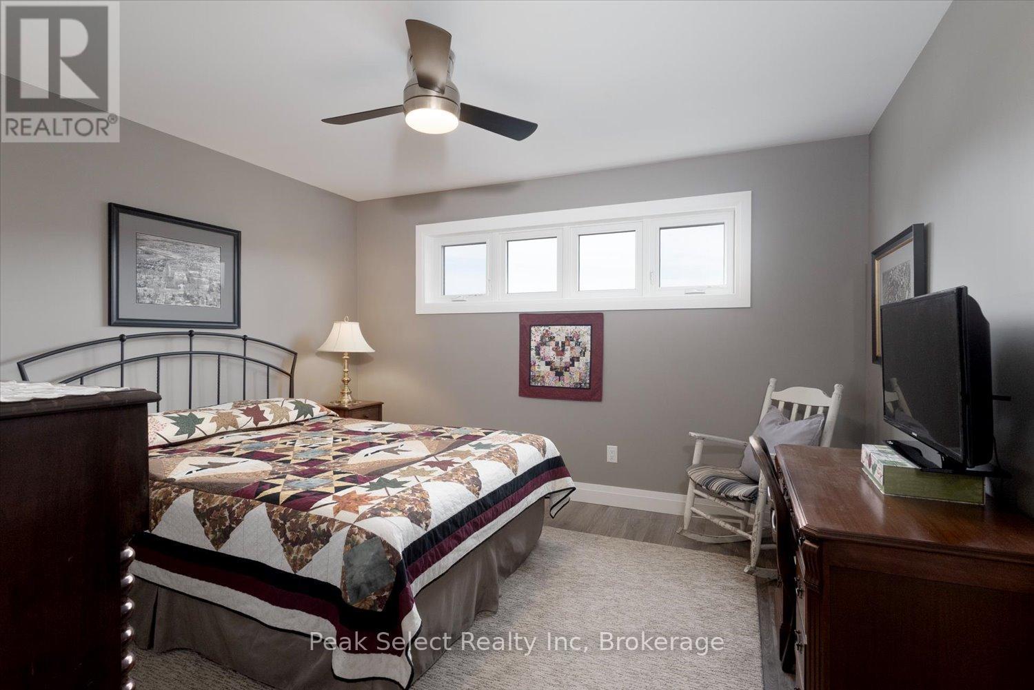 212 ST. MARIA STREET - 28