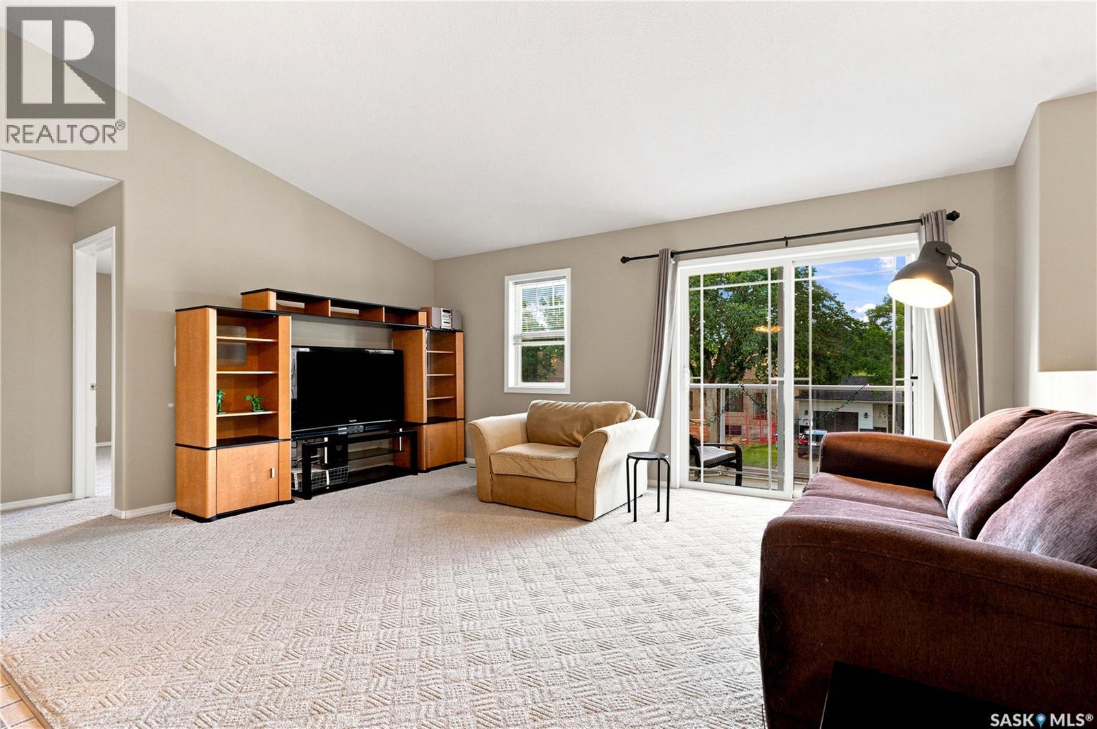 #203F 141 105th STREET W - 11