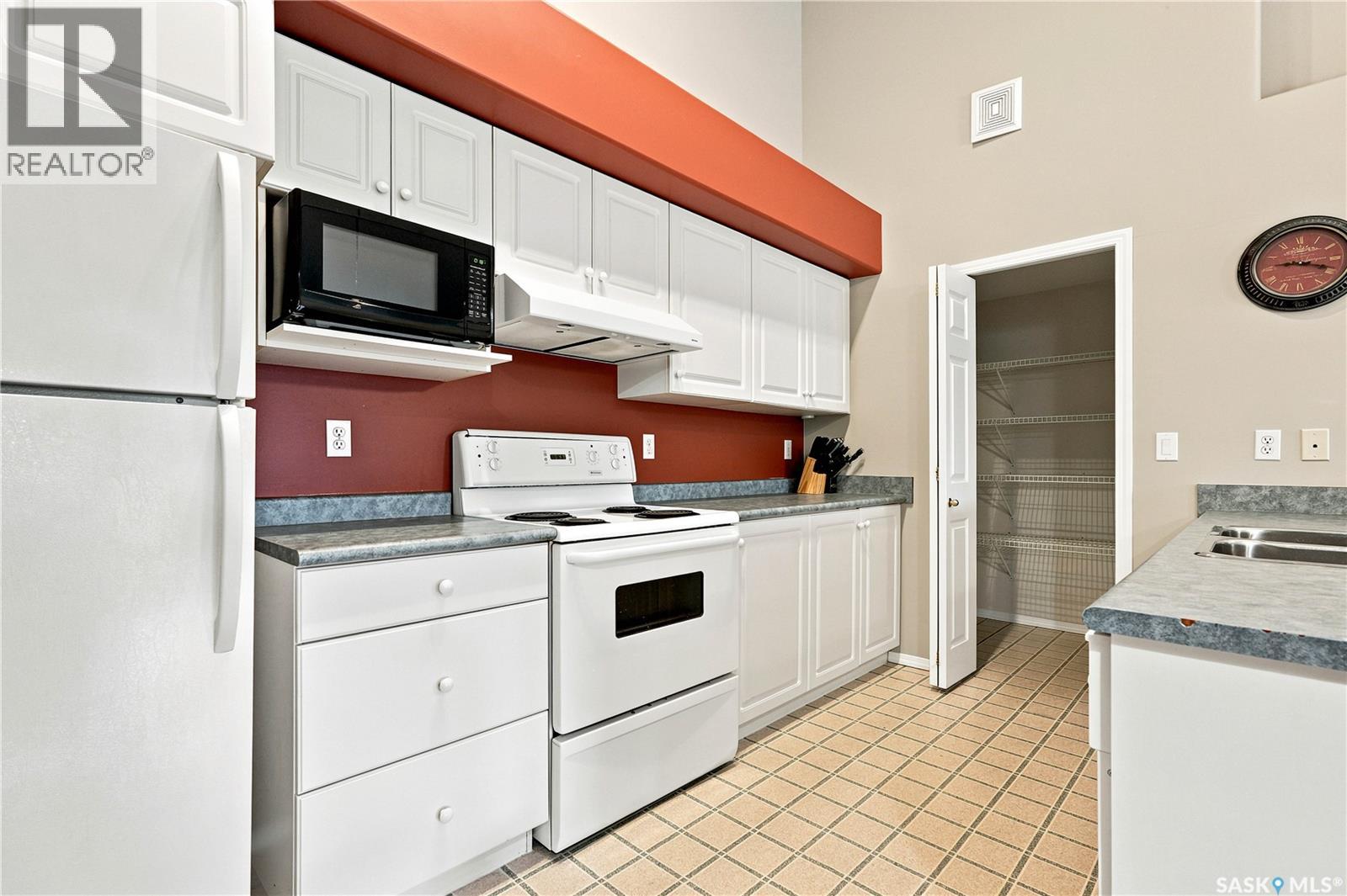 #203F 141 105th STREET W - 3
