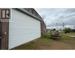 700 9 Highway, Hanna, AB T0J1P0 Photo 19