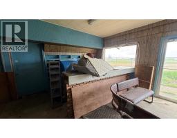 700 9 Highway, Hanna, AB T0J1P0 Photo 25