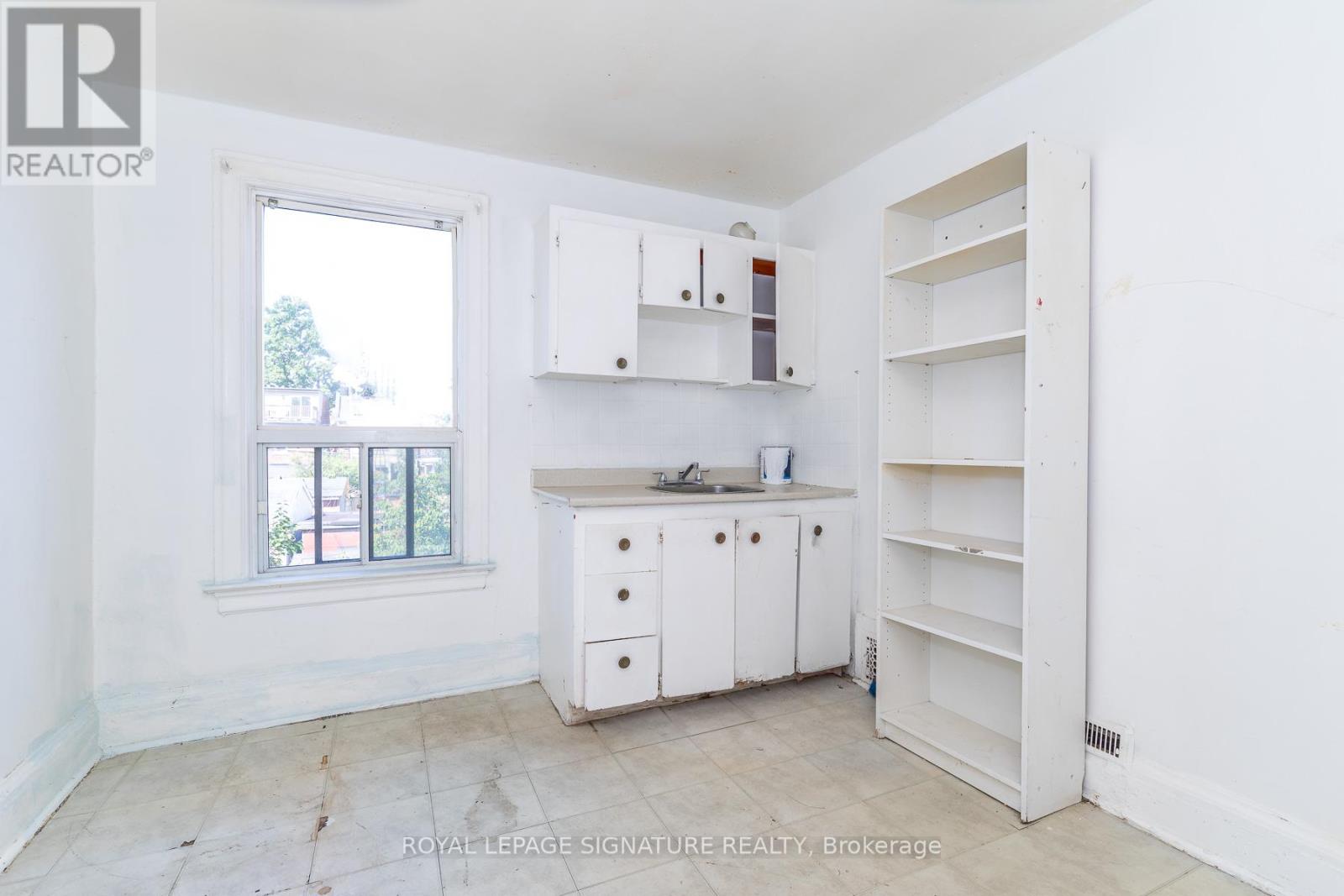 290 MARGUERETTA STREET - 20