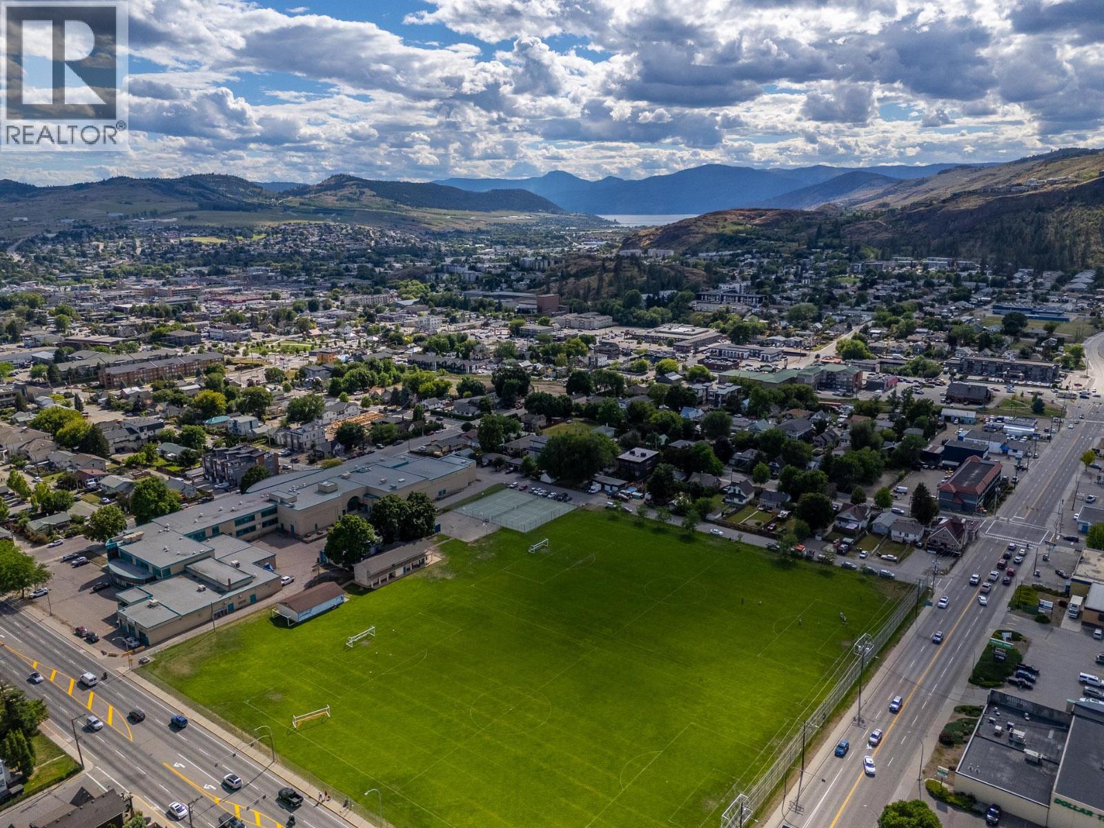 4204 29th Street - 56
