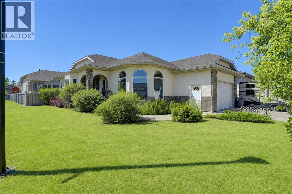 9009 128 Avenue - 1