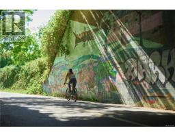 608 1075 Tillicum Rd, Esquimalt, BC V9A2A4 Photo 15