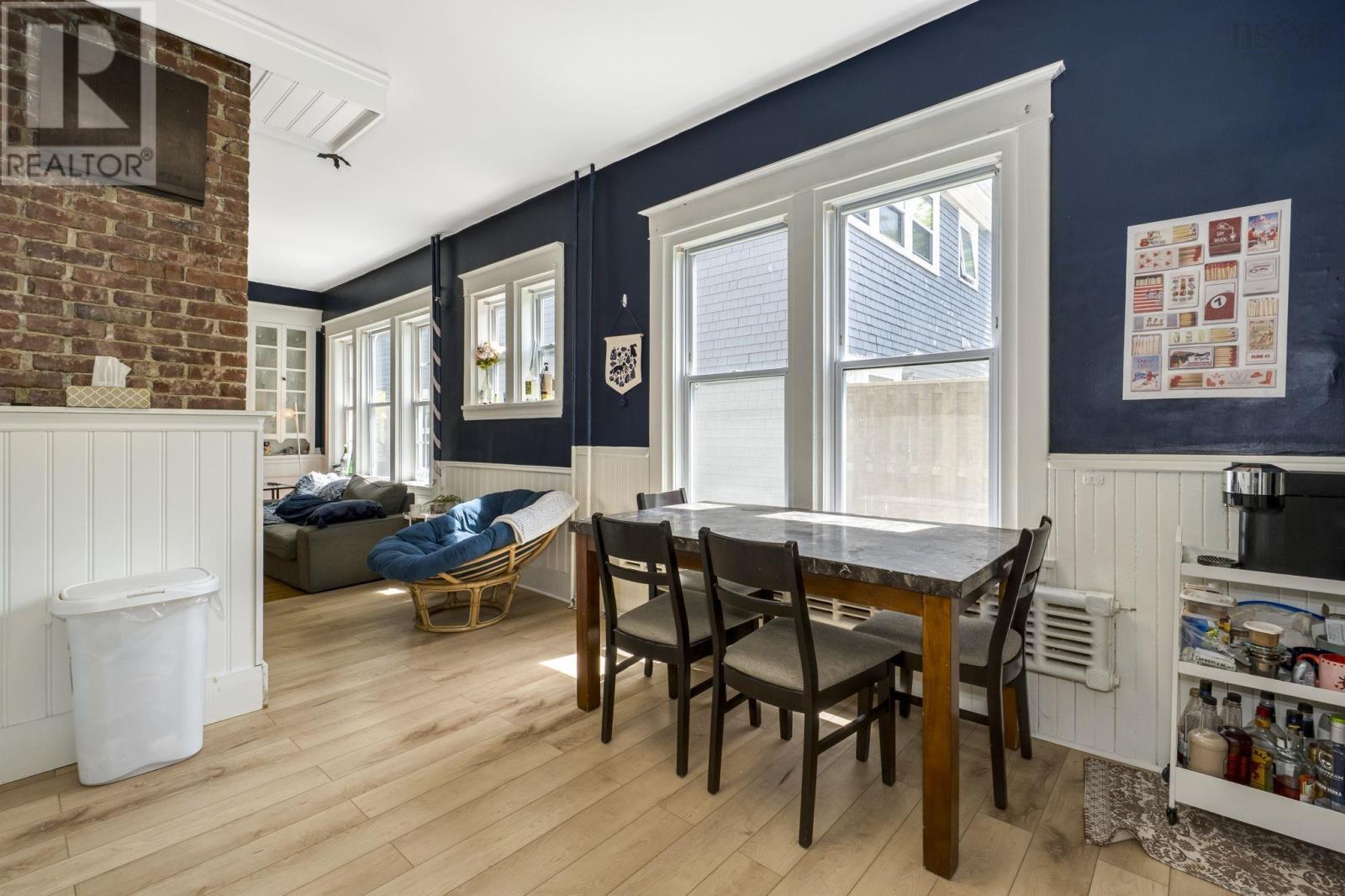 1672/1676 Chestnut Street - 34