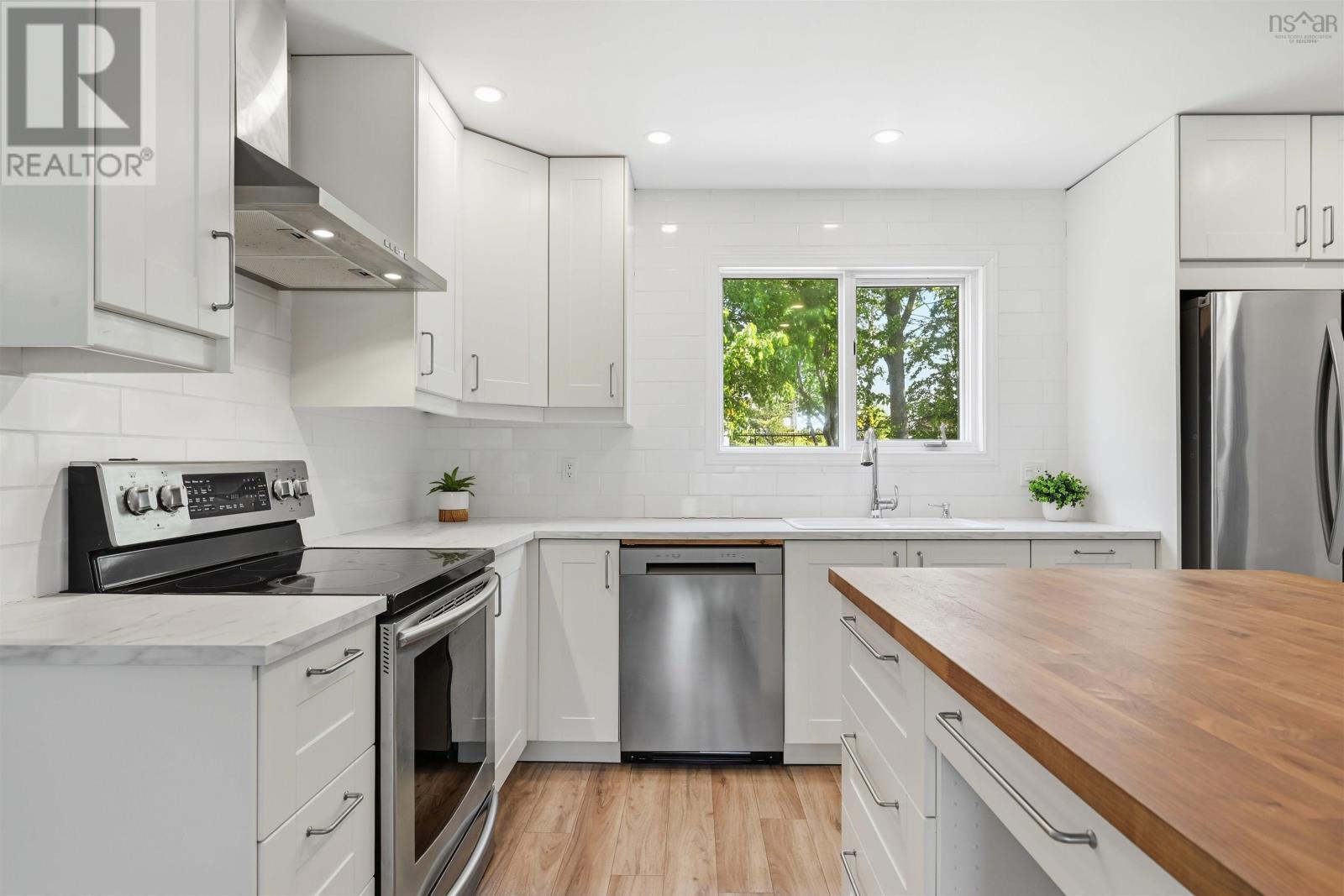 2 Berkley Brae - 12