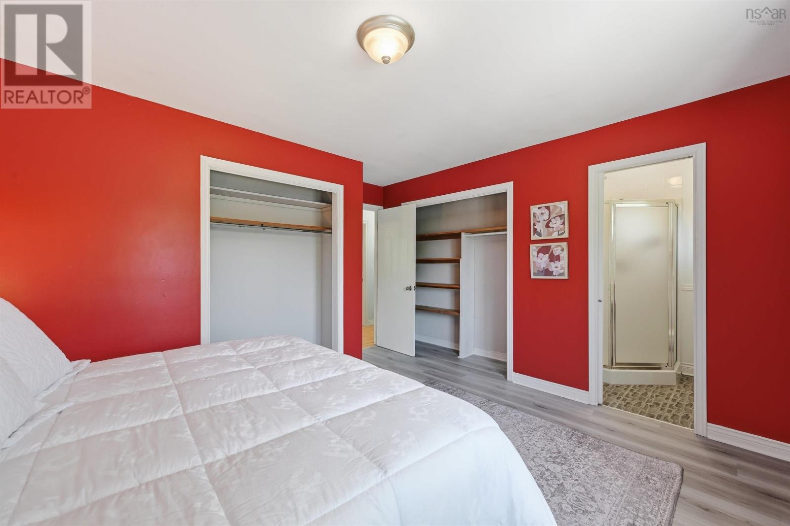 2 Berkley Brae - 25