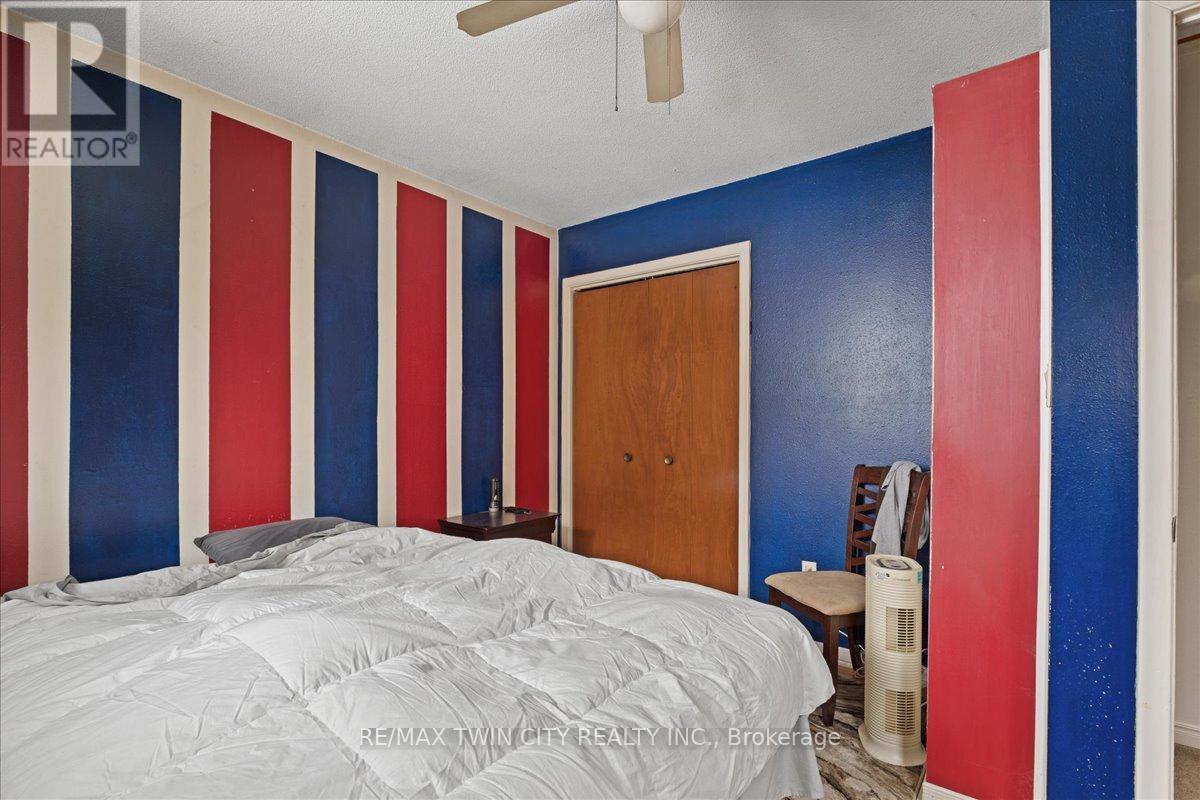 85 ELM STREET - 14