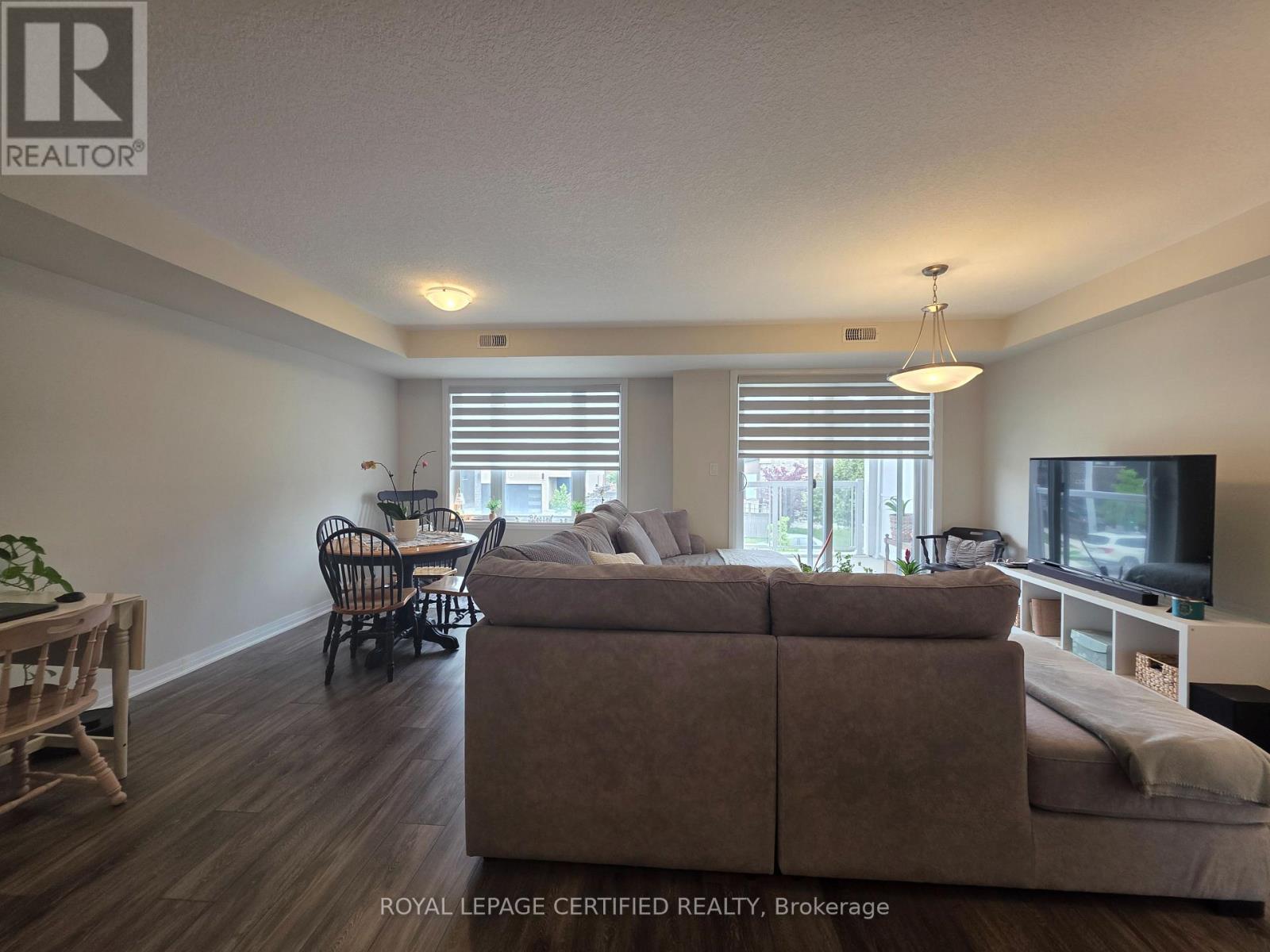 9 VALENCIA AVENUE — photo 3