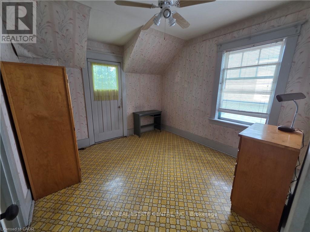 20 FAIRVIEW AVENUE - Image 26