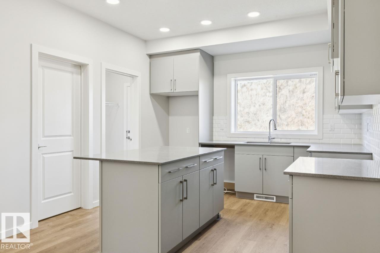 319 EDGEMONT DR NW - 11