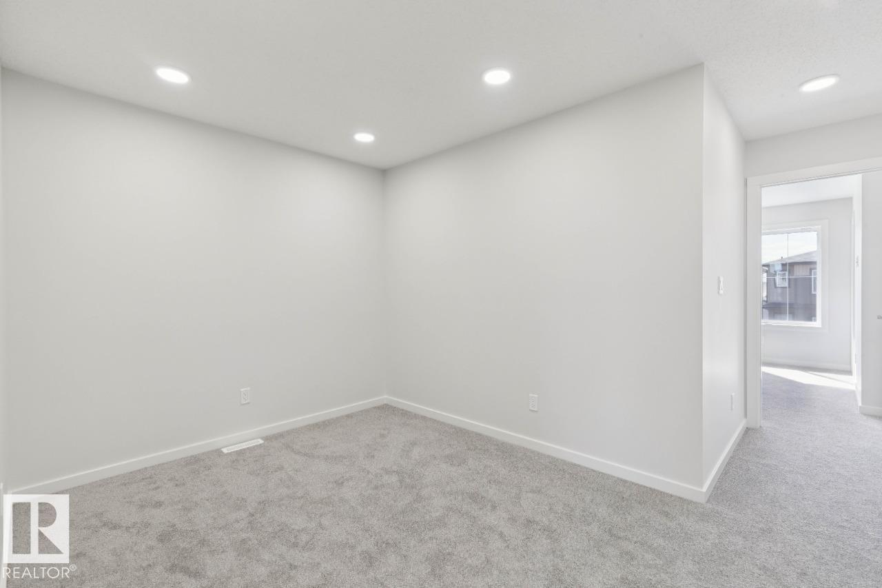 319 EDGEMONT DR NW - 19