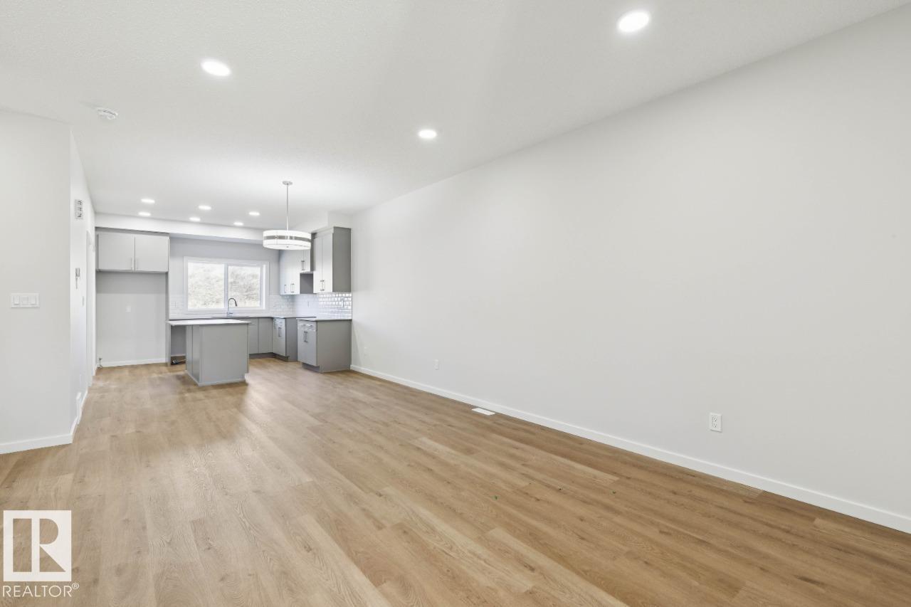 319 EDGEMONT DR NW - 5