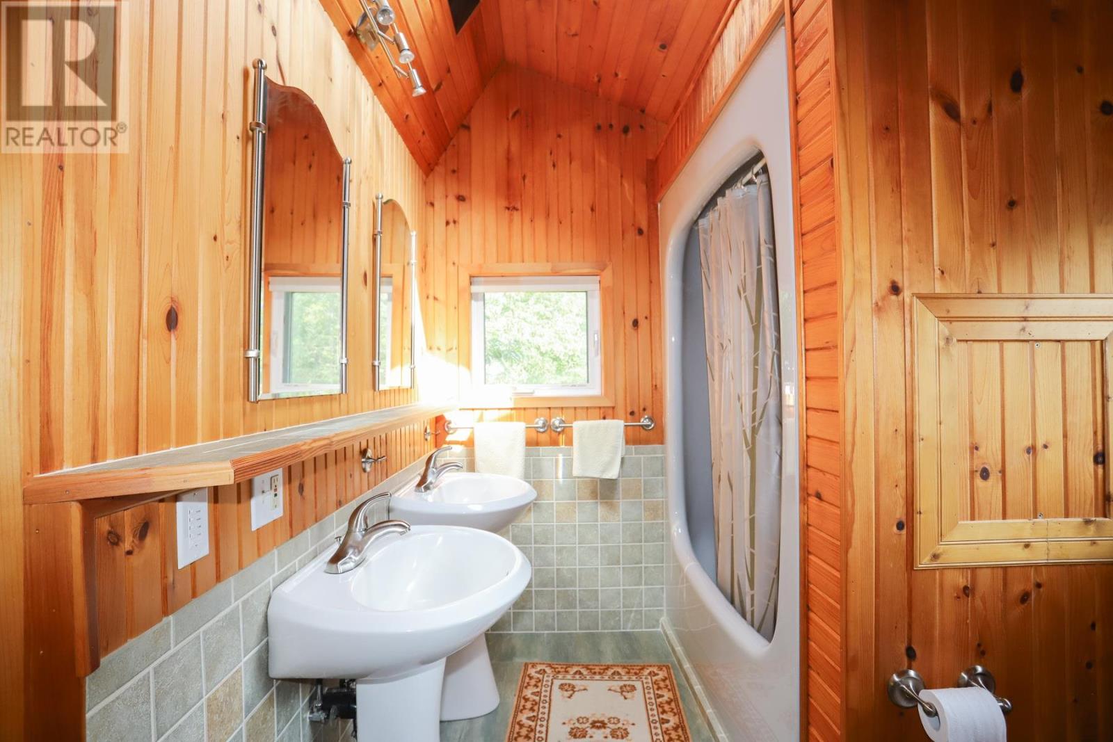 305 Copper Bay RD - 31