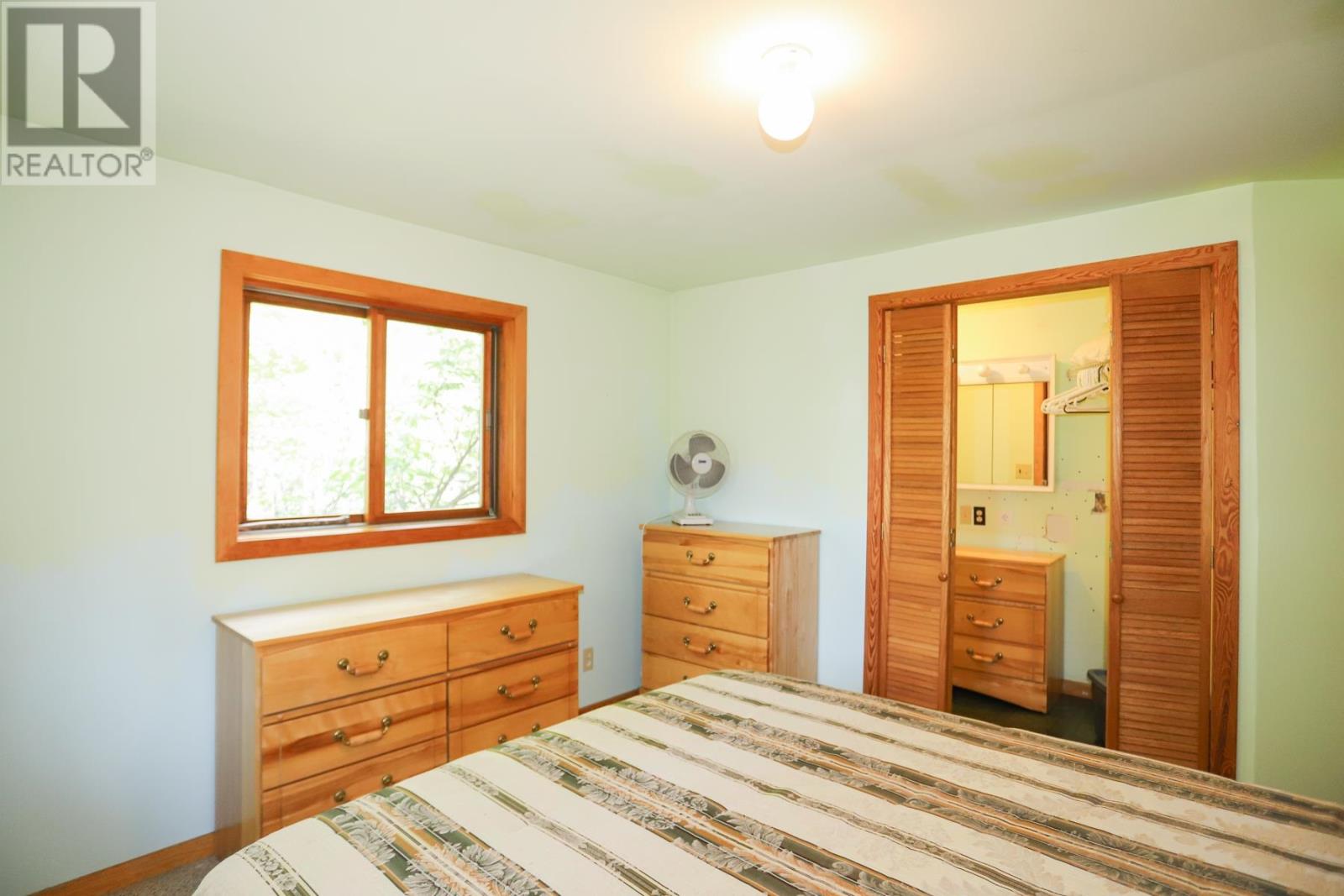 305 Copper Bay RD - 33
