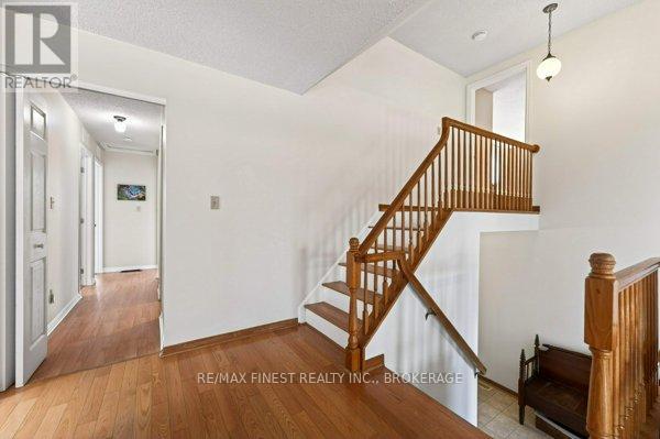 23 OLD OAK ROAD - Image 16
