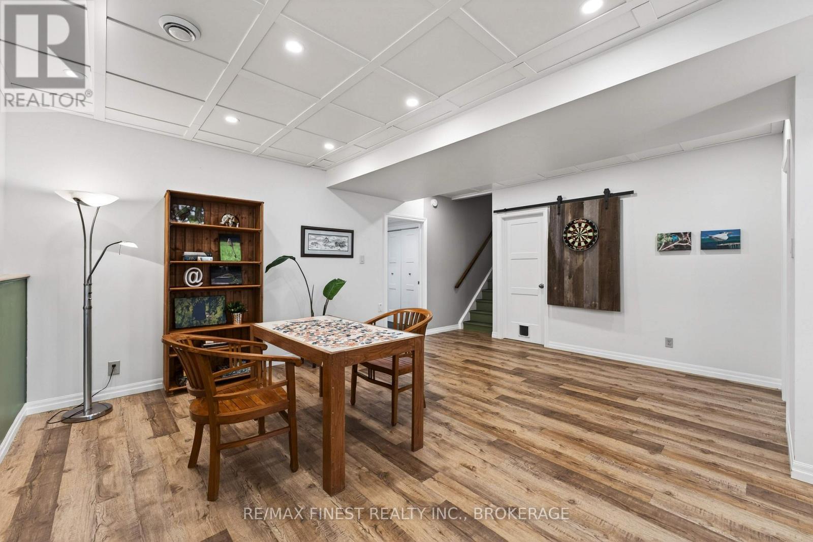 23 OLD OAK ROAD - Image 29