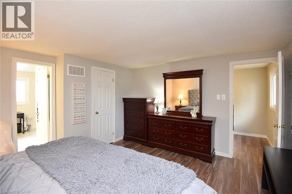 75 JOSEPHINE Drive - 21
