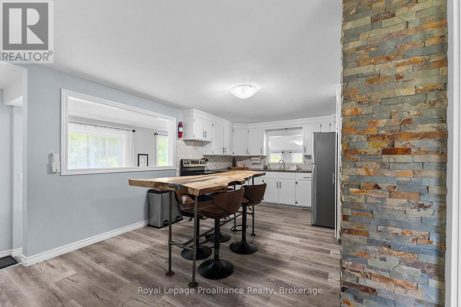3432 SIBERIA ROAD - 18