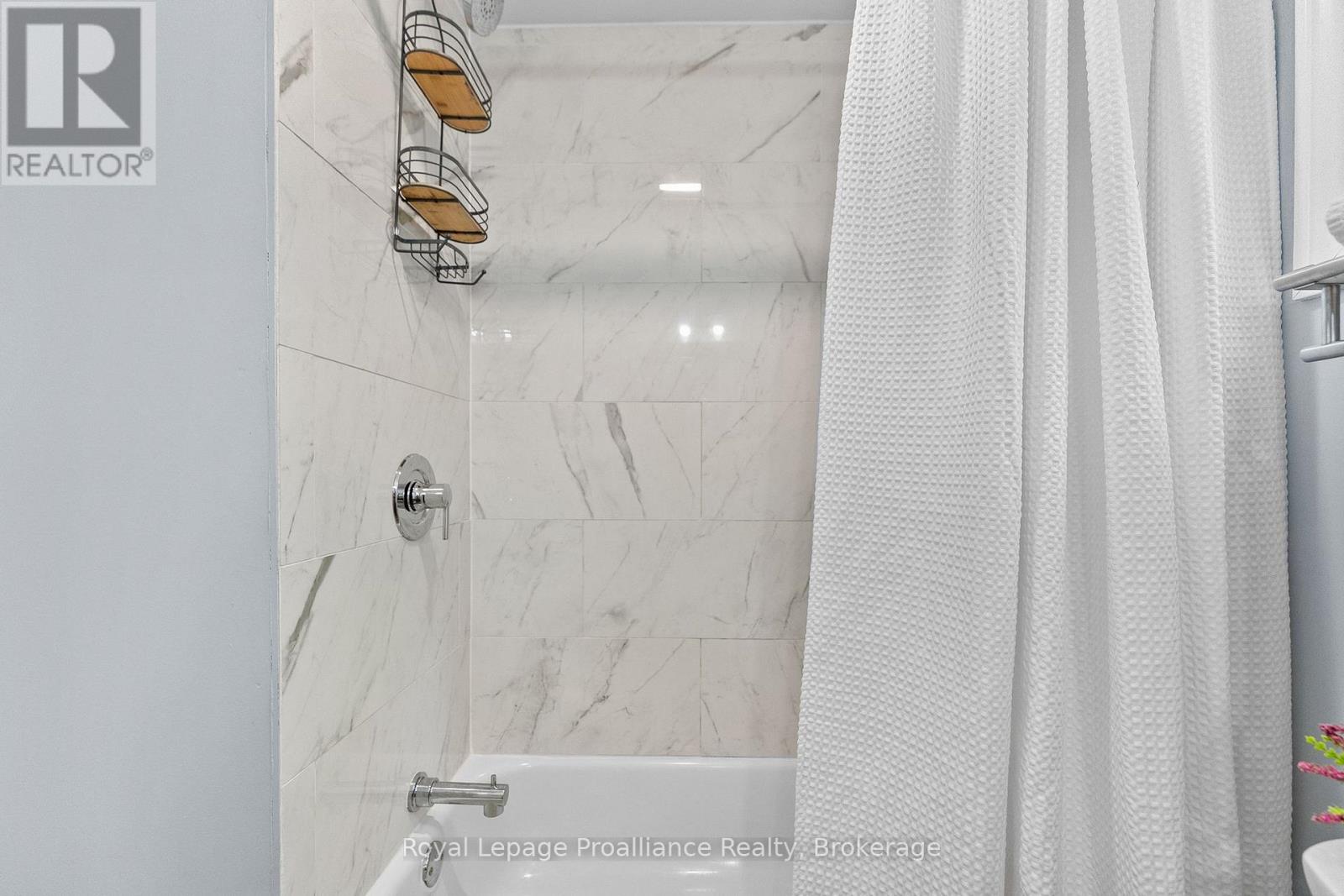 3432 SIBERIA ROAD - 27