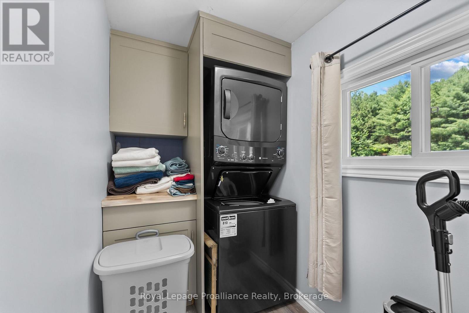 3432 SIBERIA ROAD - 28