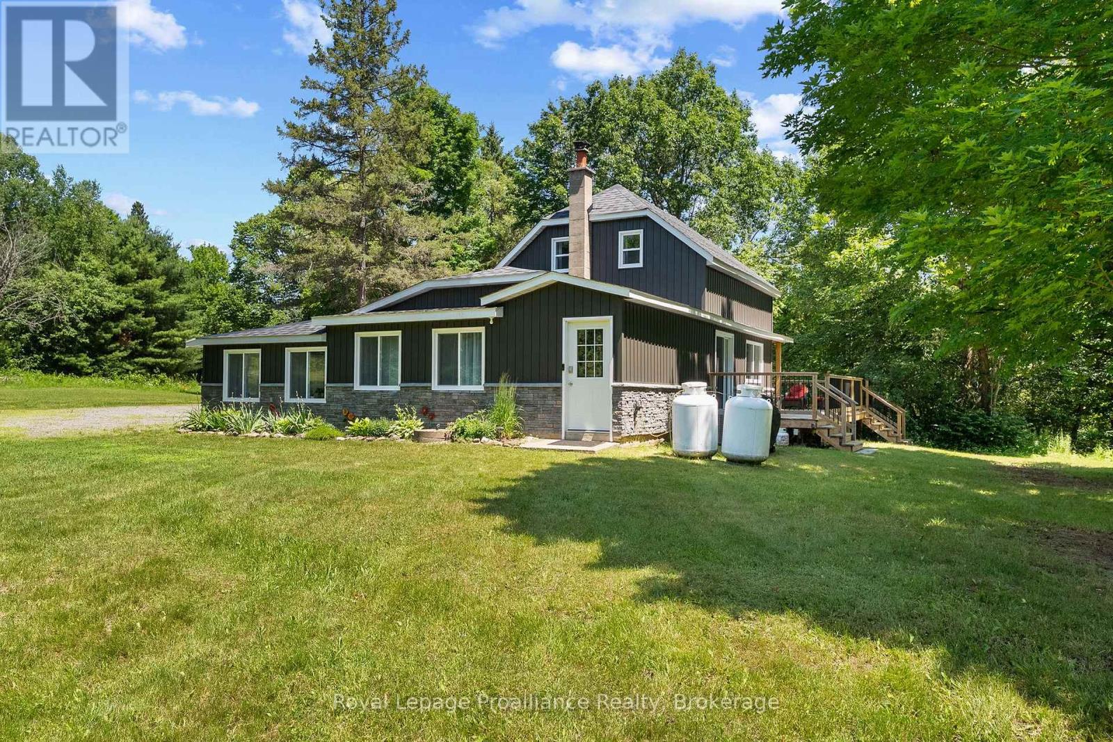3432 SIBERIA ROAD - 36