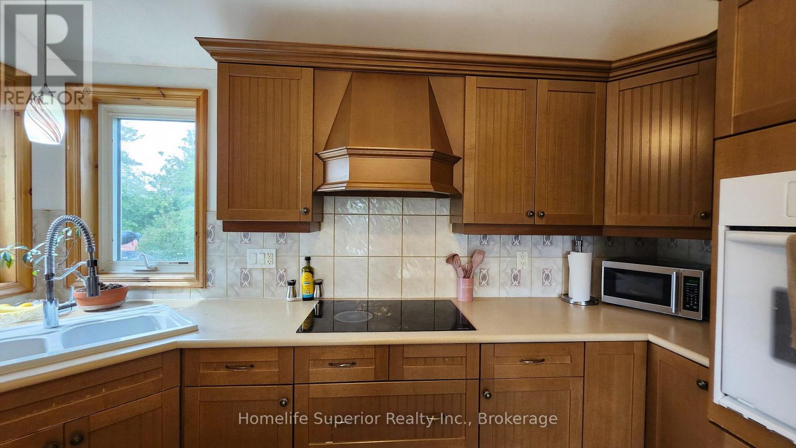 32 WILDROSE CIRCLE - 14