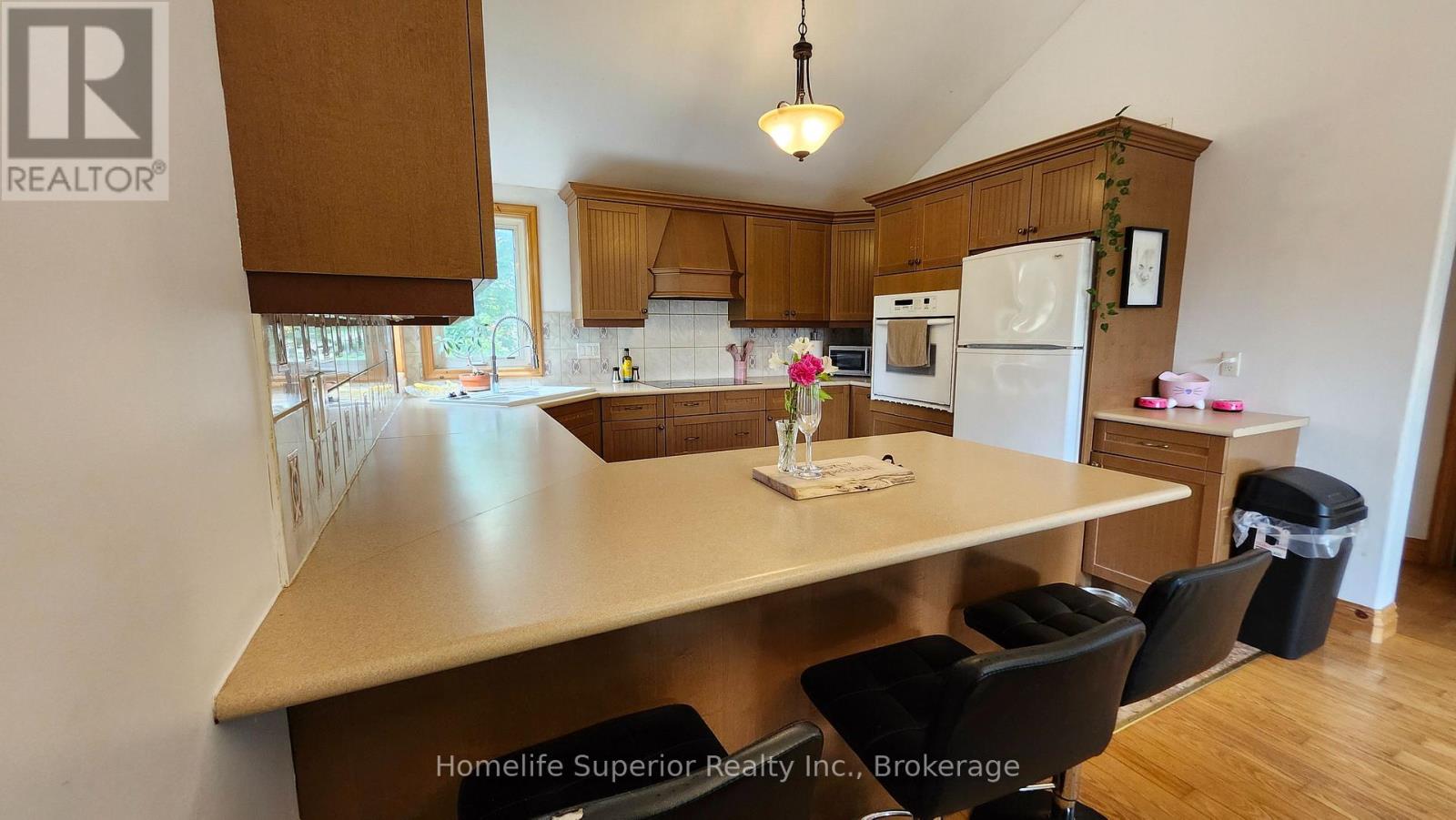 32 WILDROSE CIRCLE - 16