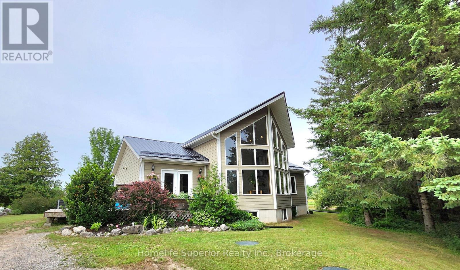 32 WILDROSE CIRCLE - 38