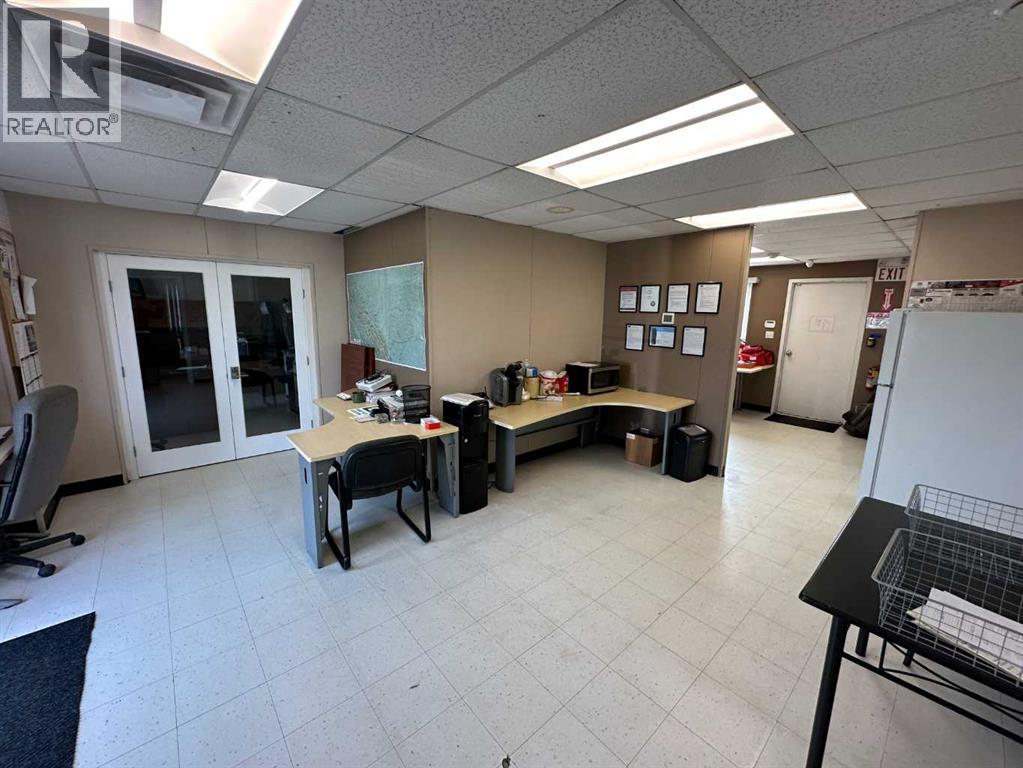 11101 97 Avenue - Photo 13
