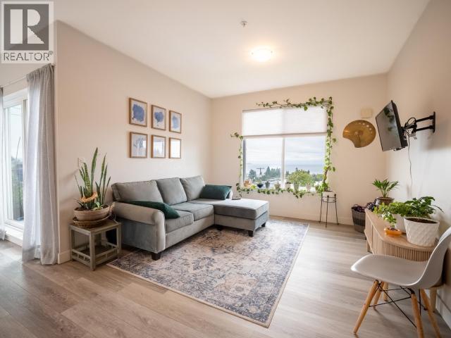 #401 7175 DUNCAN STREET - 6