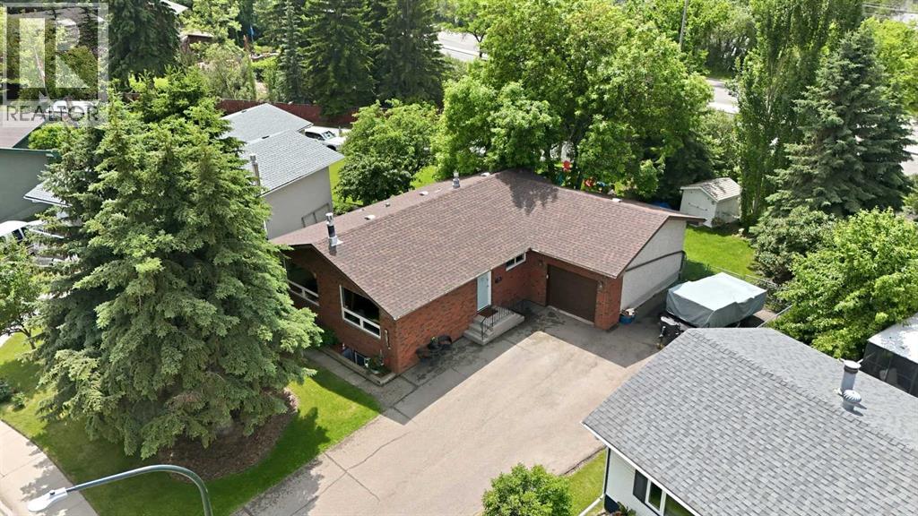 12 Malcolm Crescent - photo 2
