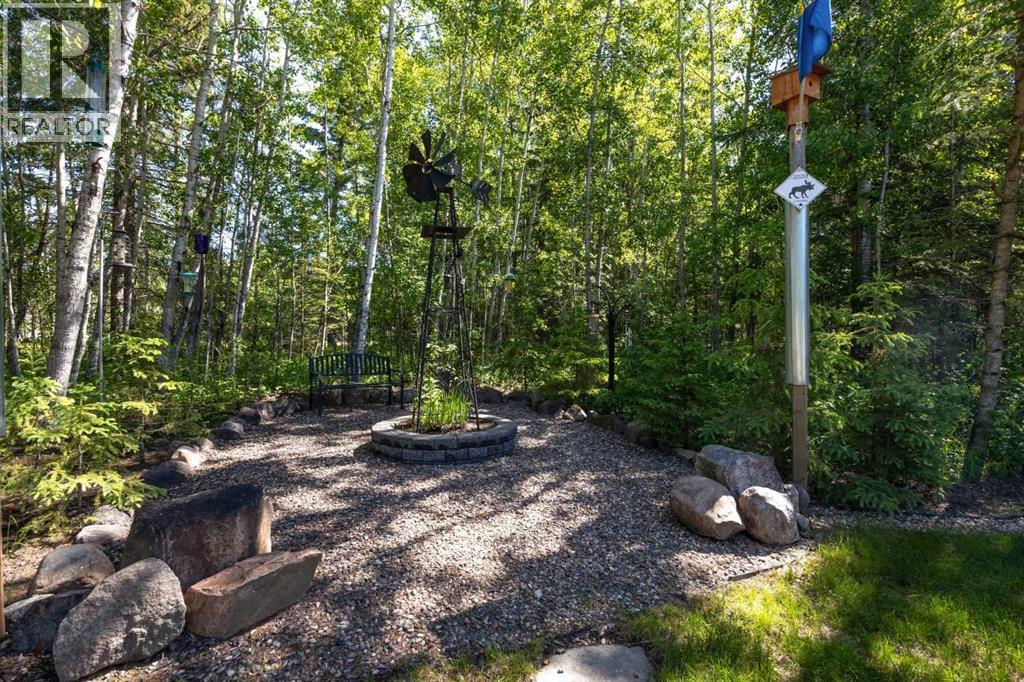 9 Bondiss Drive - 35