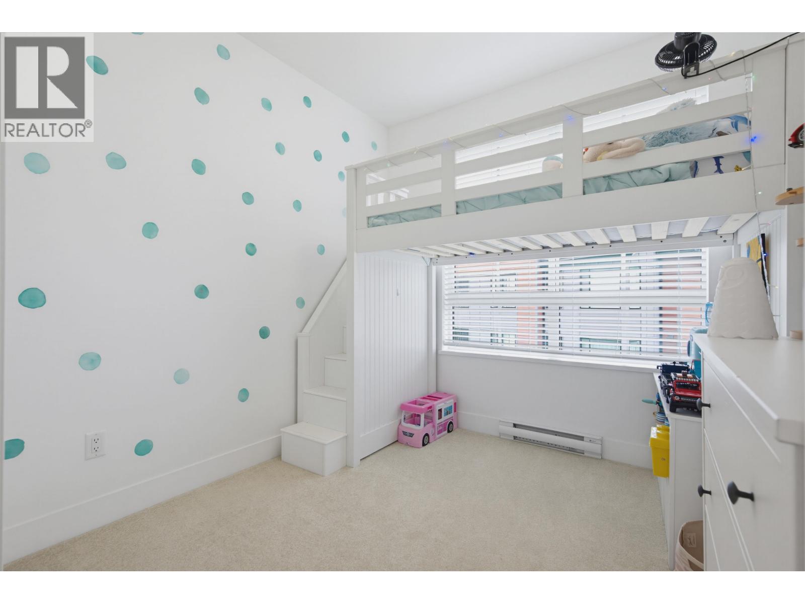 38006 FAIRWATER PLACE, Squamish