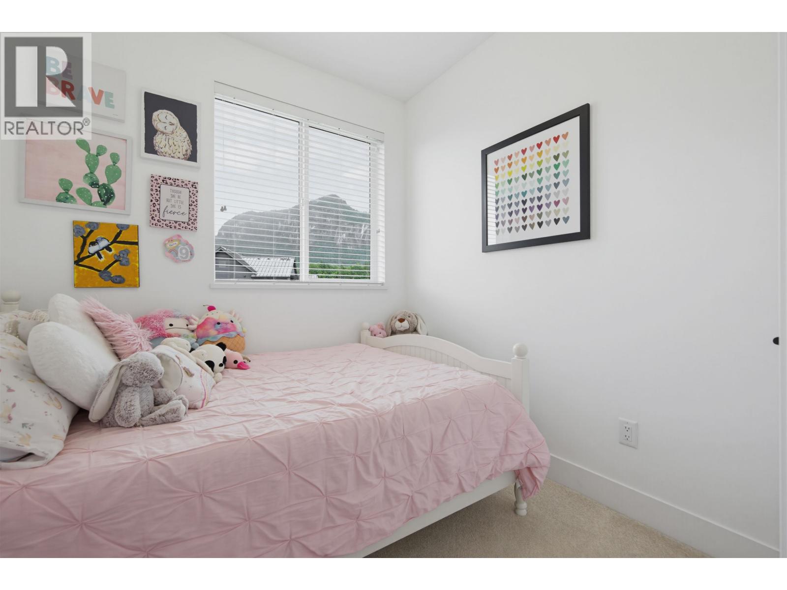 38006 FAIRWATER PLACE, Squamish