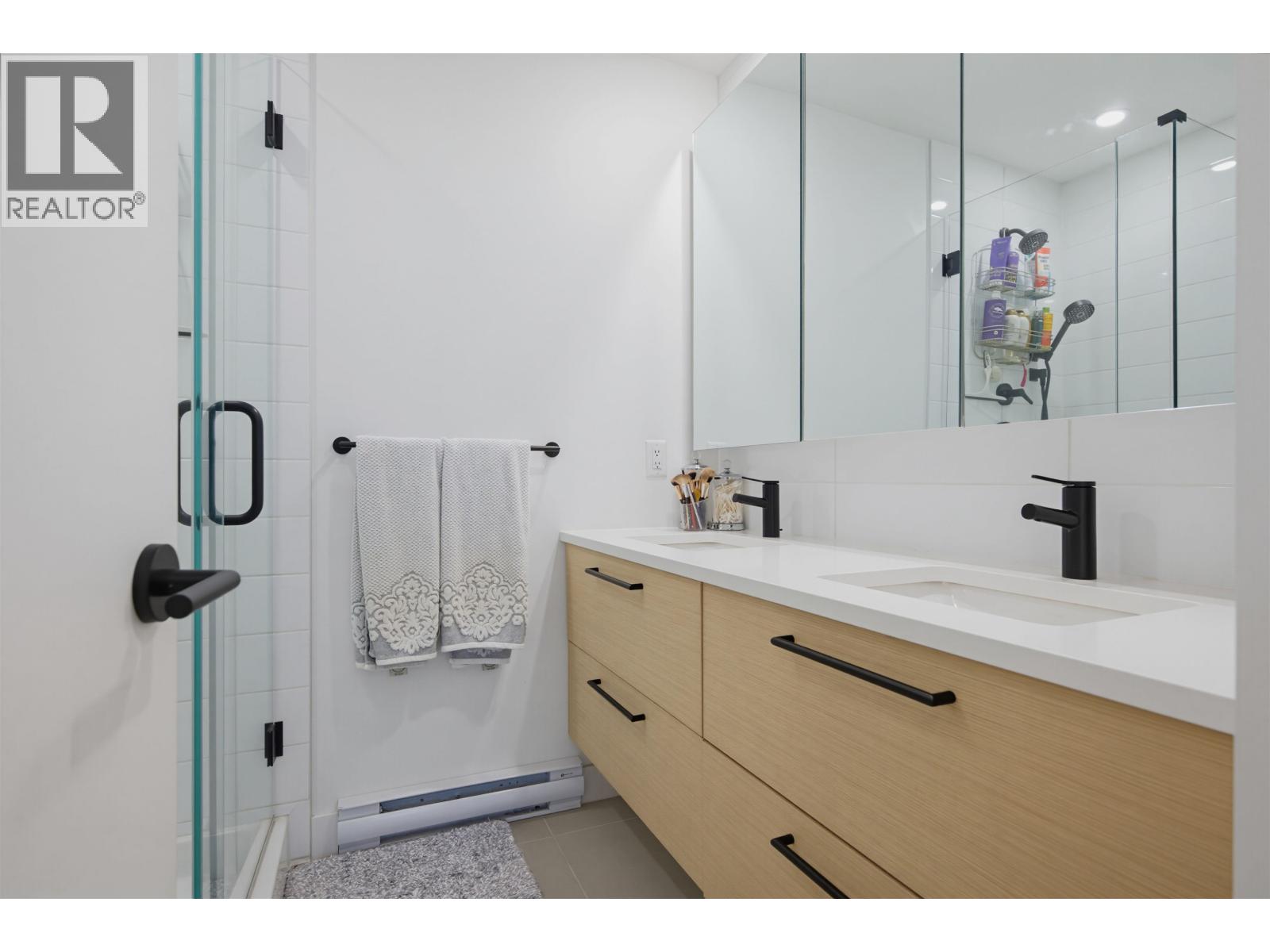38006 FAIRWATER PLACE, Squamish