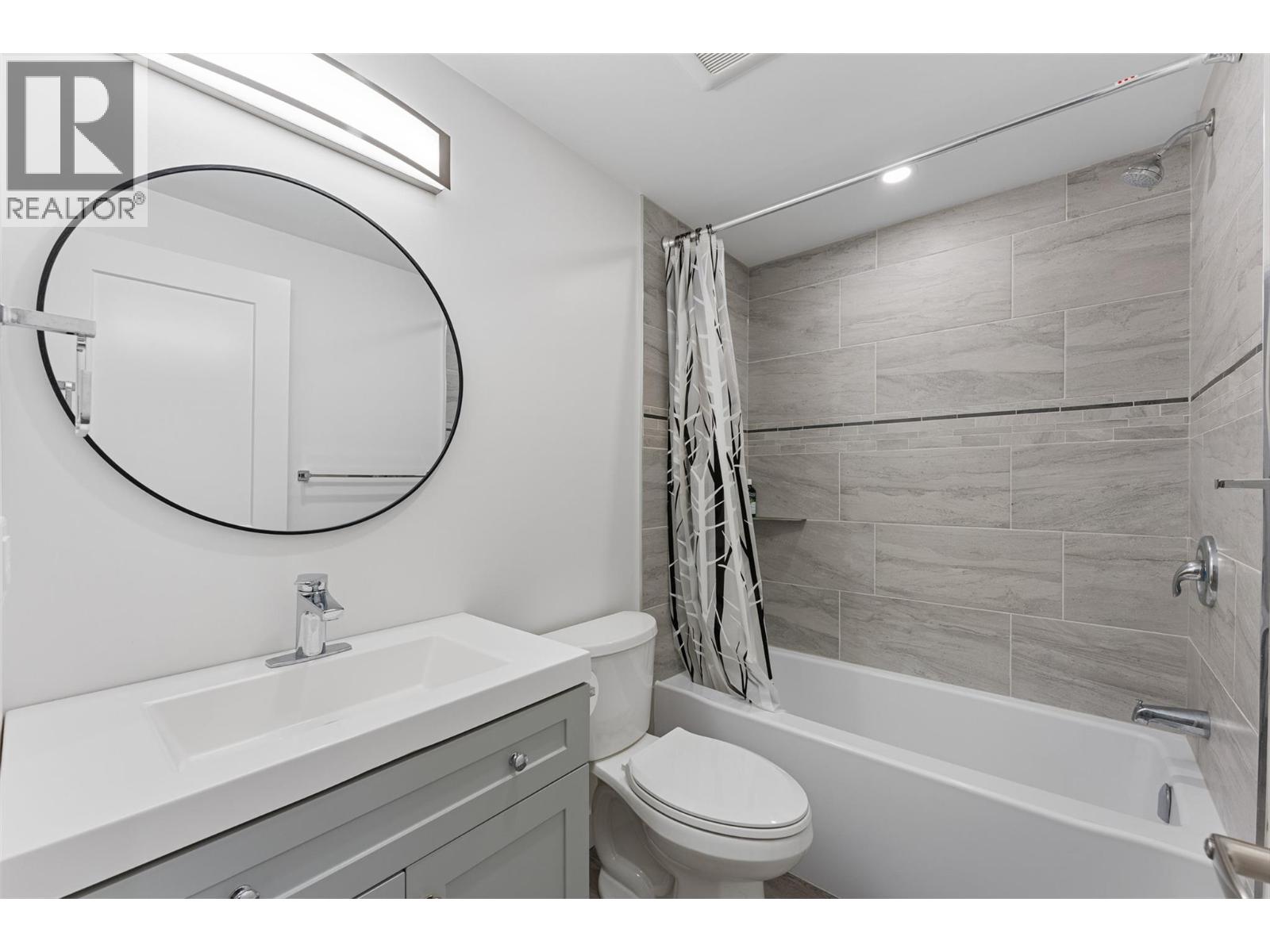 2700 Benedick Road, West Kelowna